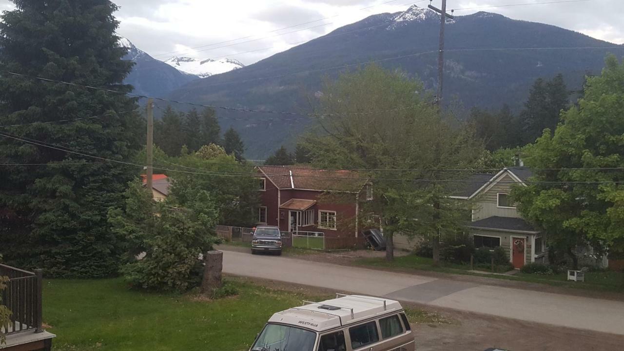 Kaslo Manor Lodge Exterior foto